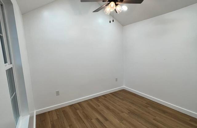 848 Spencer Hale Road Gallery 2