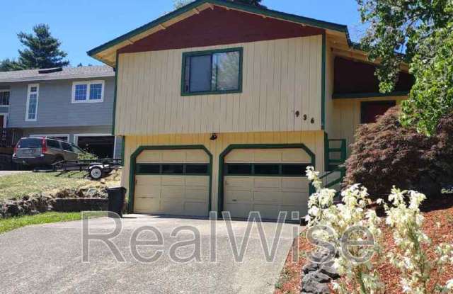 936 SE Sharon Ave photos photos