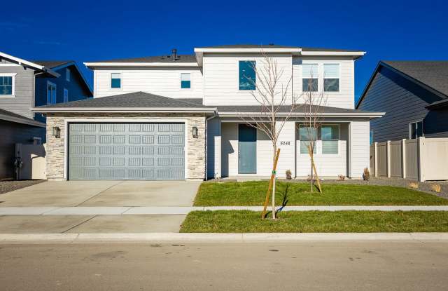 Brand New Home in an Amenity Filled Neighborhood Gallery 4