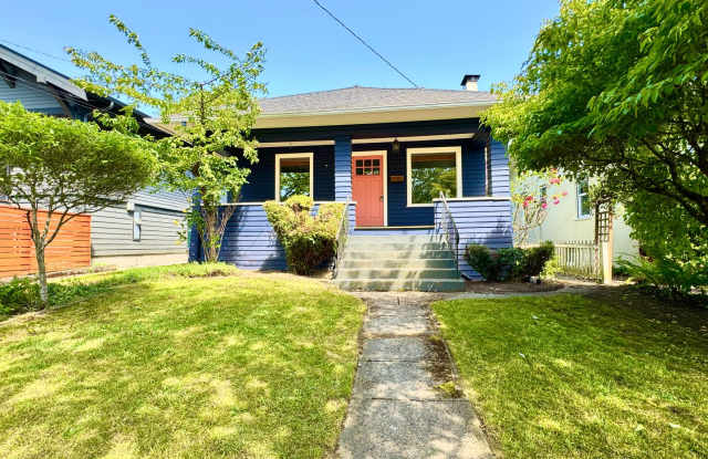 Cozy Ballard Retreat: 2-Bed, 2-Bath Home with Office & Wet Bar photos photos
