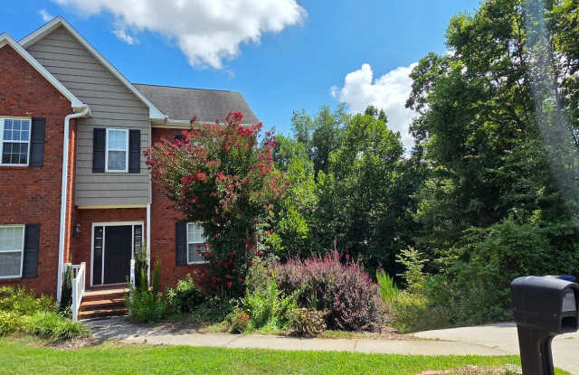Great Home with one bedroom on main level with full bath photos photos Great Home with one bedroom on main level with full bath photos photos