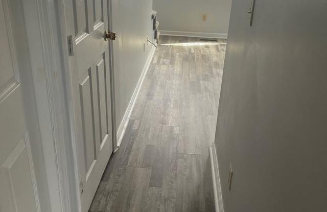 2 Bedroom / 1.5 Bath Johnson City TN Gallery 4