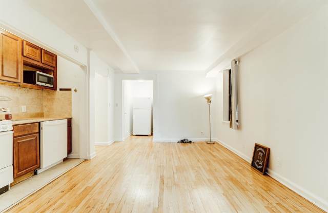 295 YORK ST - 295 York Street, Jersey City, NJ 07302