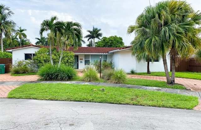 2380 NE 194th St - 2380 Northeast 194th Street, Ojus, FL 33180