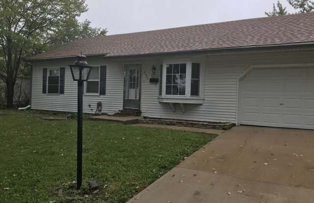 4452 S Churchill Drive - 4452 Churchill Drive South, Richton Park, IL 60471