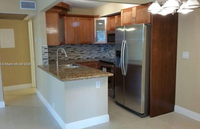 10018 Winding Lake Rd - 10018 Winding Lake Road, Sunrise, FL 33351 10018 Winding Lake Rd - 10018 Winding Lake Road, Sunrise, FL 33351