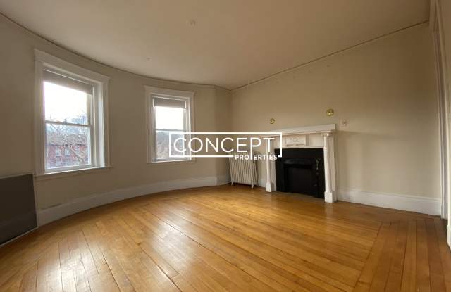1822 Beacon St - 1822 Beacon Street, Brookline, MA 02445