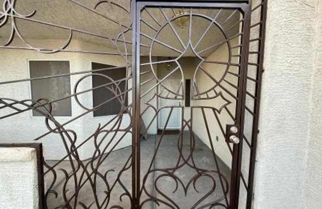 1409 Velvet Leaf Drive Gallery 3