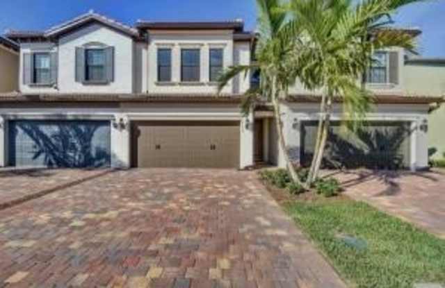 4599 San Fratello Circle photos photos