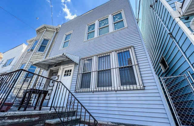 227 BEACON AVE Gallery 1