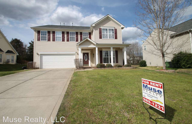 1111 Ross Brook Trace - 1111 Ross Brook Trace, Lake Wylie, SC 29745