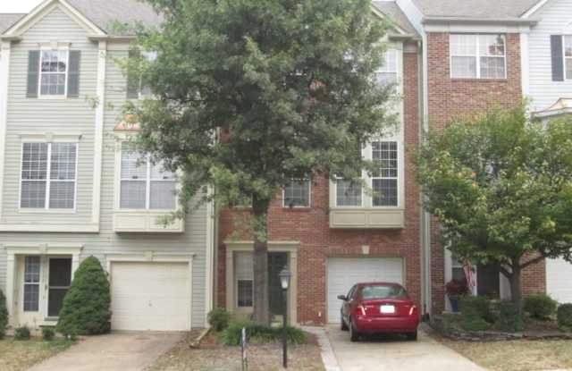 Light Filled 3 Bedroom 3.5 Bath 1 Car Garage Townhome in Highly Desirable Cascades Community photos photos