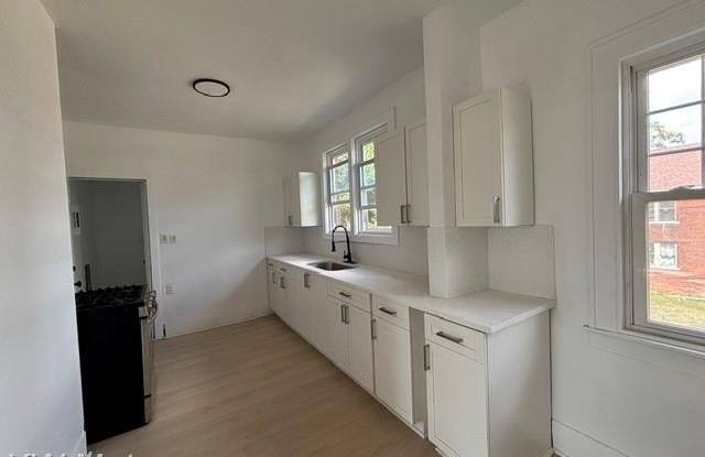 2952 Elmhurst Street photos photos