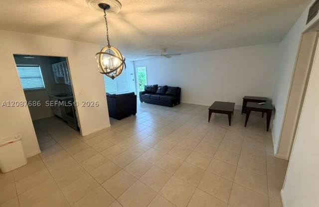 557 High Point Dr Gallery 3