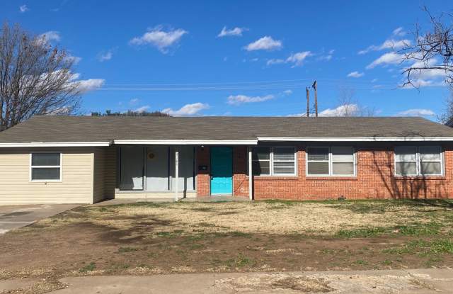 Pre-Leasing 4 bed 2 bath - 4204 44th Street, Lubbock, TX 79413