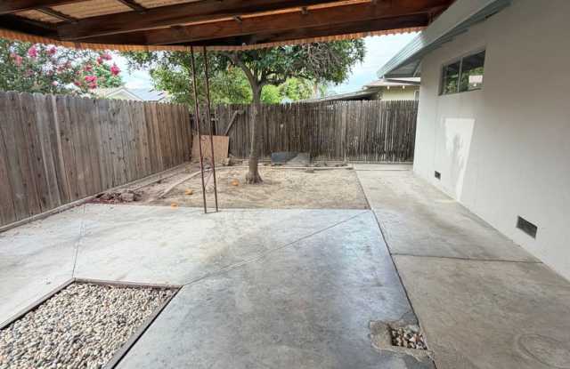 3-Bedroom, 2-Bathroom Home for Rent – Move-In Ready! Gallery 4