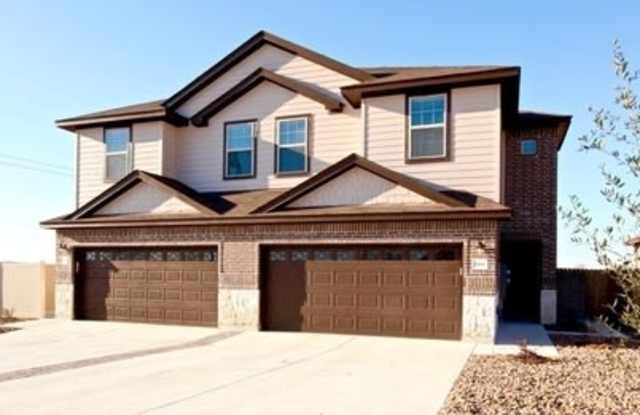 AVAILABLE NOW! LUXURY TOWNHOME LOCATED IN BASTROP, TEXAS! - 121 Calm Water Loop, Bastrop, TX 78602 AVAILABLE NOW! LUXURY TOWNHOME LOCATED IN BASTROP, TEXAS! - 121 Calm Water Loop, Bastrop, TX 78602