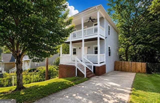 809 Spencer Street NW photos photos