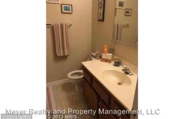 16350 Taconic Circle 92C Gallery 3