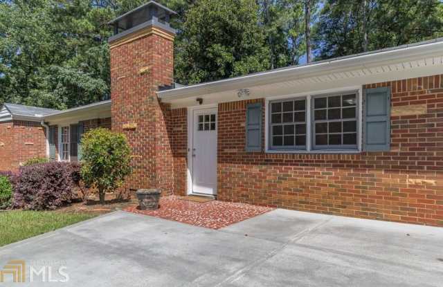 2944 Sandra Ln Gallery 2