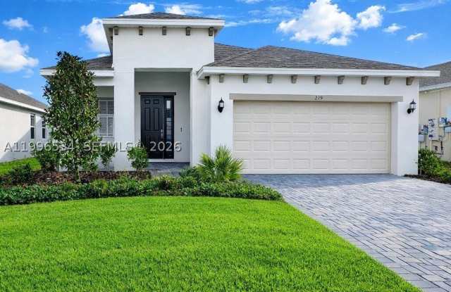 219 BOTTLE BRUSH Dr Gallery 1