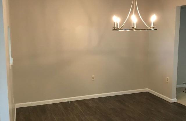 129 Nottoway Street Gallery 4