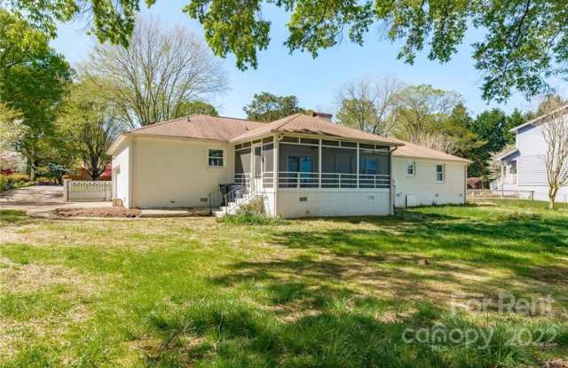 17114 Island View Drive Gallery 4