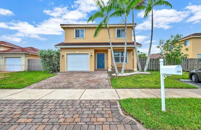 8986 Southwest 214th Terrace photos photos