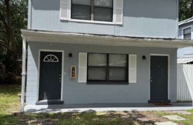 2/1 Unit for rent in Titusville photos photos