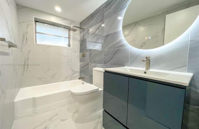 2005 Sans Souci Blvd photos photos