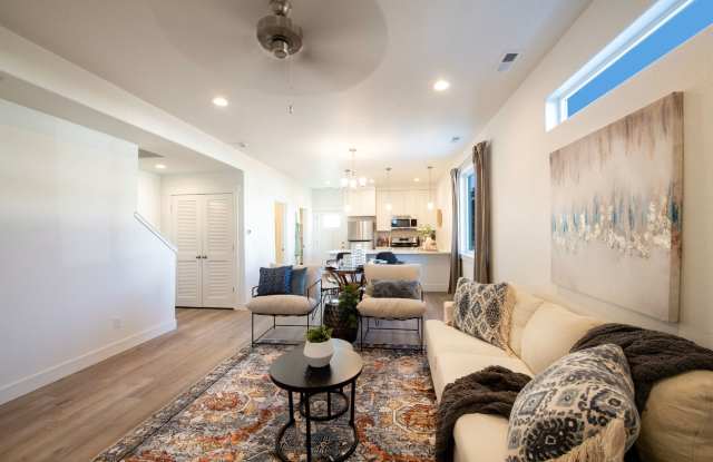 Brand-New 3 Bed, 2.5 Bath Townhome For Rent Gallery 4