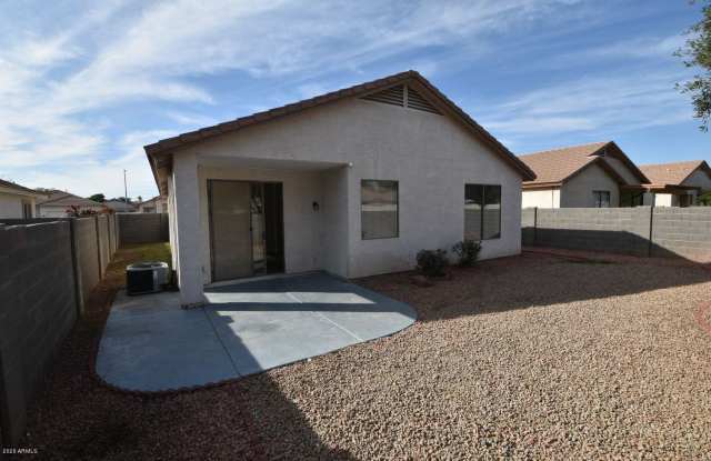 8821 N 65TH Drive Gallery 2