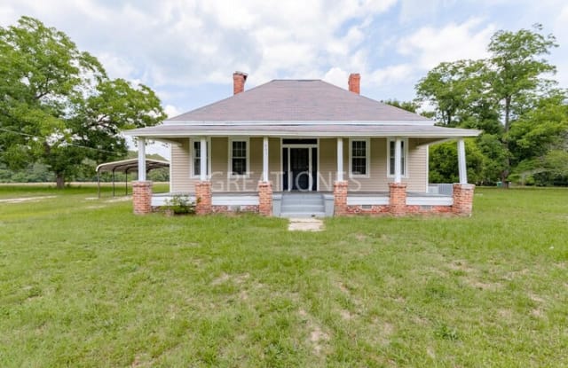 301 Elmwood Avenue - 301 Elmwood Avenue, Pinewood, SC 29125