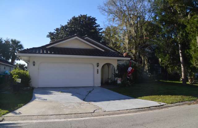 615 Anhinga Road Gallery 2