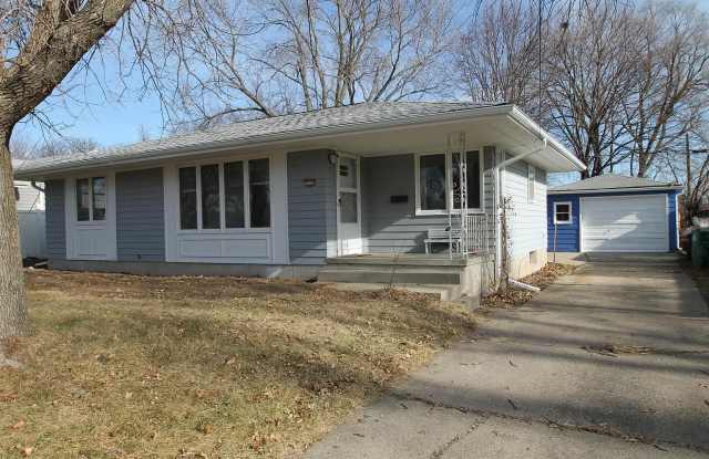 3929 64th St photos photos