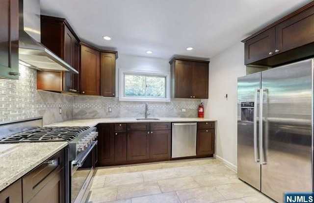 74 Buff Road photos photos