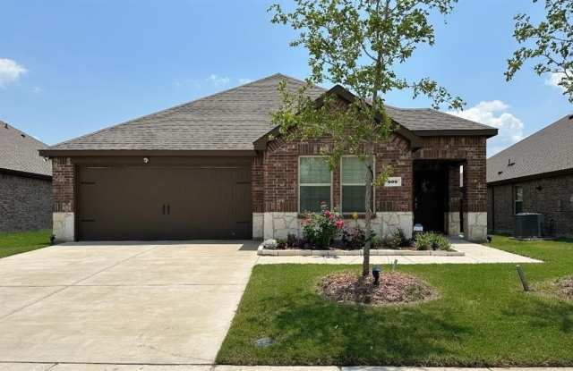 909 Saddle Club Way photos photos