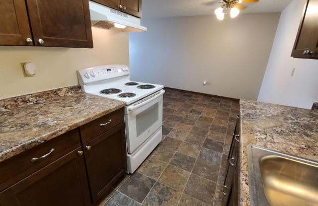 4530 16th Avenue South Unit E31 photos photos