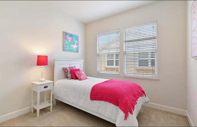 3674 Branding Iron Place Gallery 2