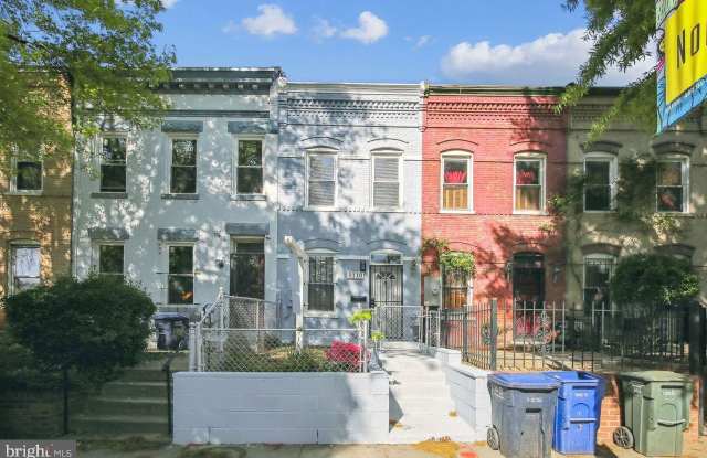 1110 3RD STREET NE photos photos
