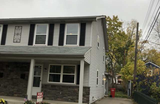 325 Pine Street - 325 Pine Street, Rochester, MI 48307