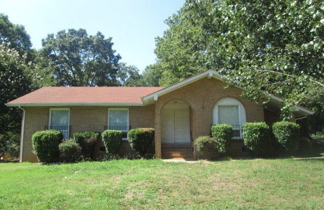 5701 Hollirose Drive - 5701 Hollirose Drive, Charlotte, NC 28227