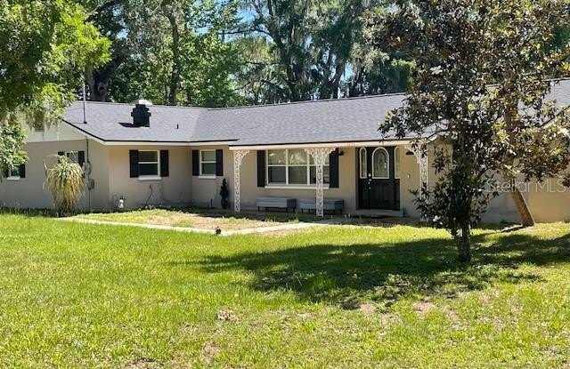 1231 SE 40TH Court Gallery 1