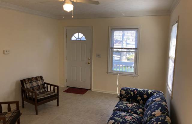3937 Bryn Mawr Ct Gallery 3