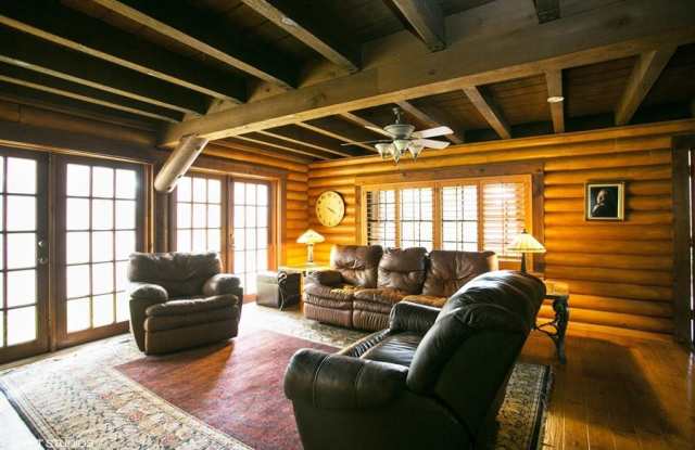 2580 C Road Gallery 4