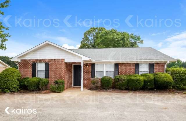 385 Deerpark Drive photos photos