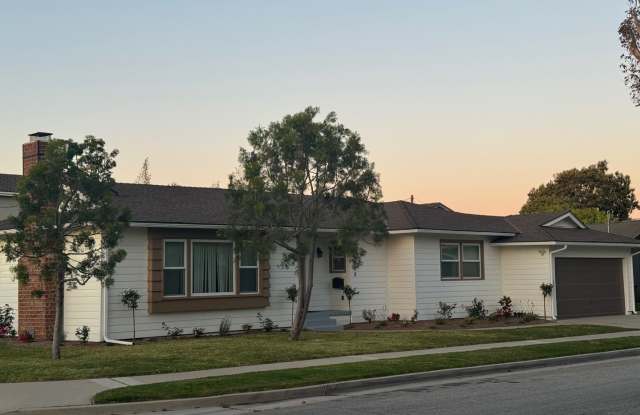 Adorable Open Plan 3BD 2BA Home in West Torrance With A/C photos photos