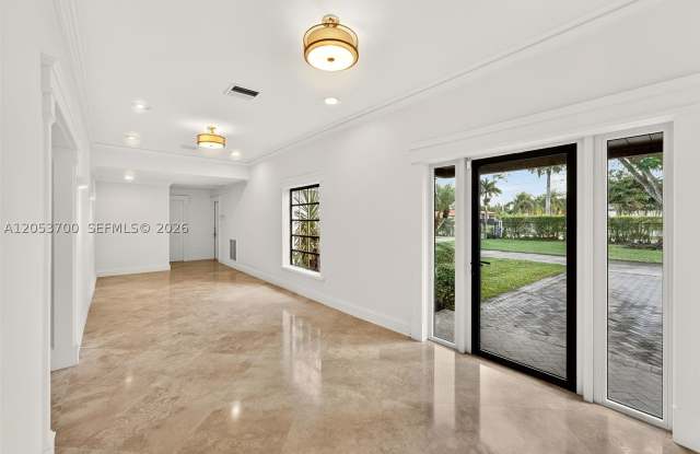 3000 SW 130th Ave Gallery 4