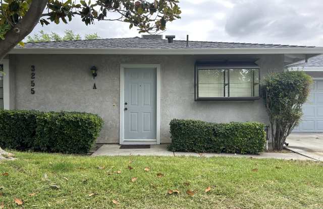 3255 Holly Dr Apt A photos photos
