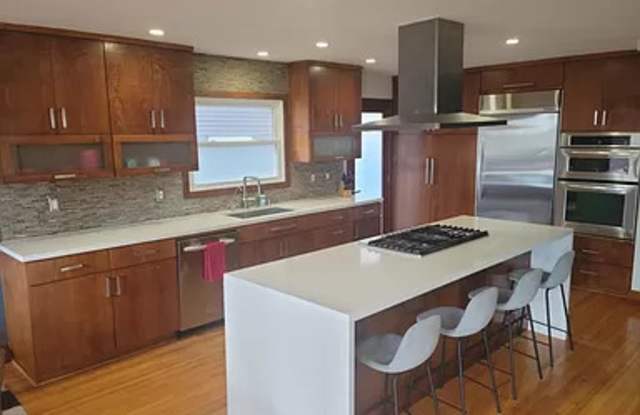 1295 East Santa Clara Street photos photos